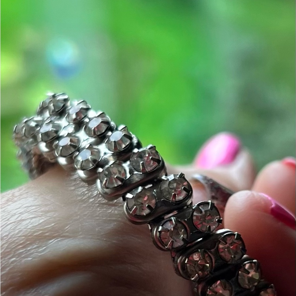 Rhinestone vintage stretch bracelet. Classy great for pageant, prom or evening
